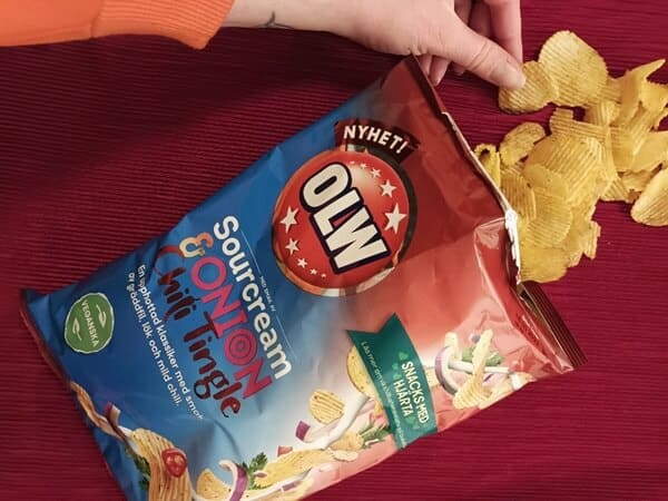 OLW Sourcream and Onion Chili Tingle Chips